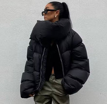 Load image into Gallery viewer, Fashionista
